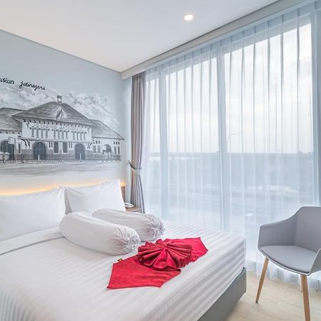 Azana Style Hotel Bandara Jakarta タンゲラン エクステリア 写真
