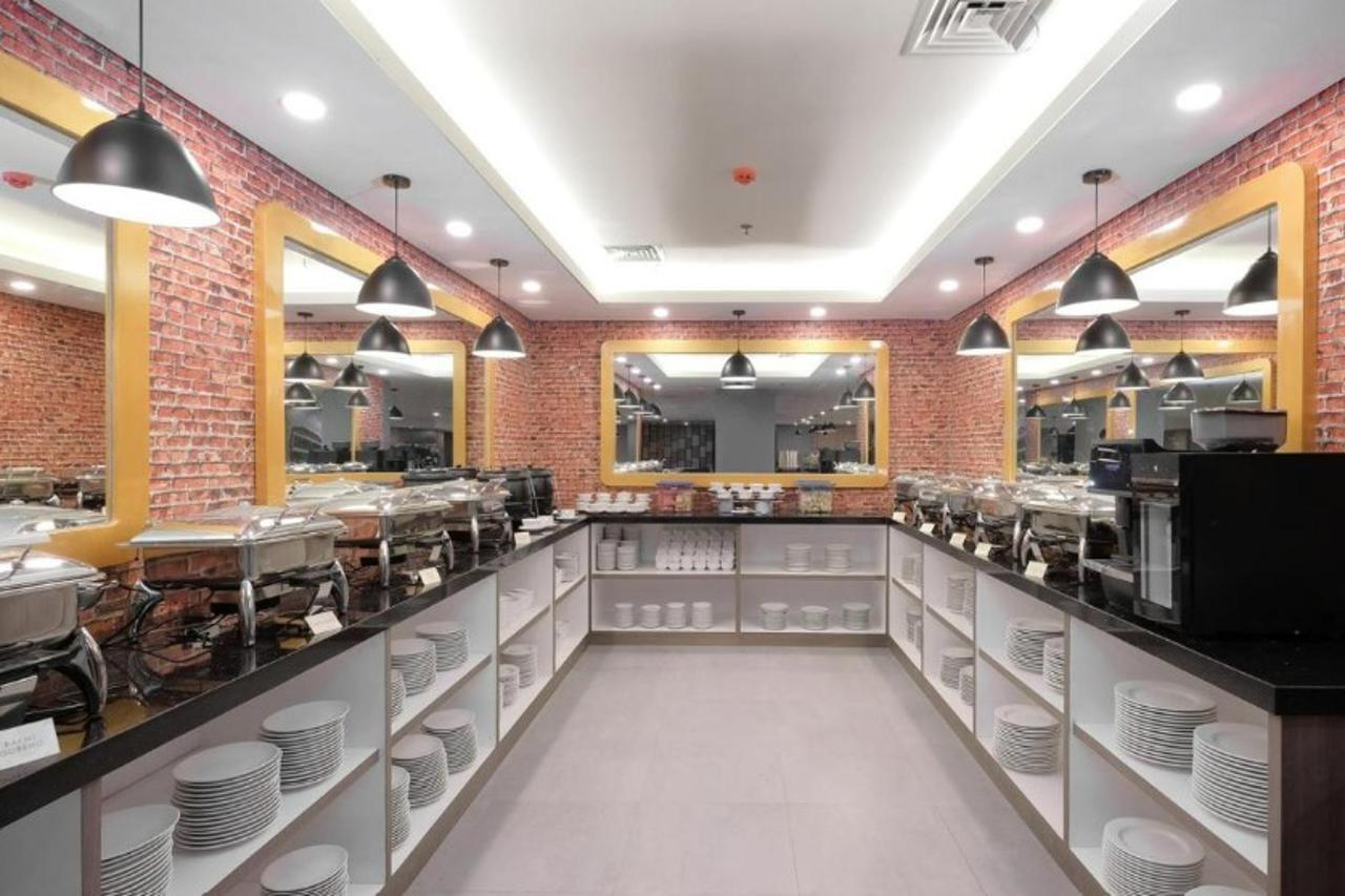 Azana Style Hotel Bandara Jakarta タンゲラン エクステリア 写真